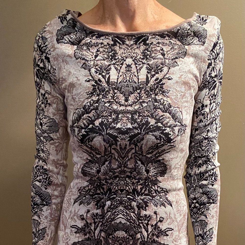 BCBGMaxAzria Knit Dress Size S